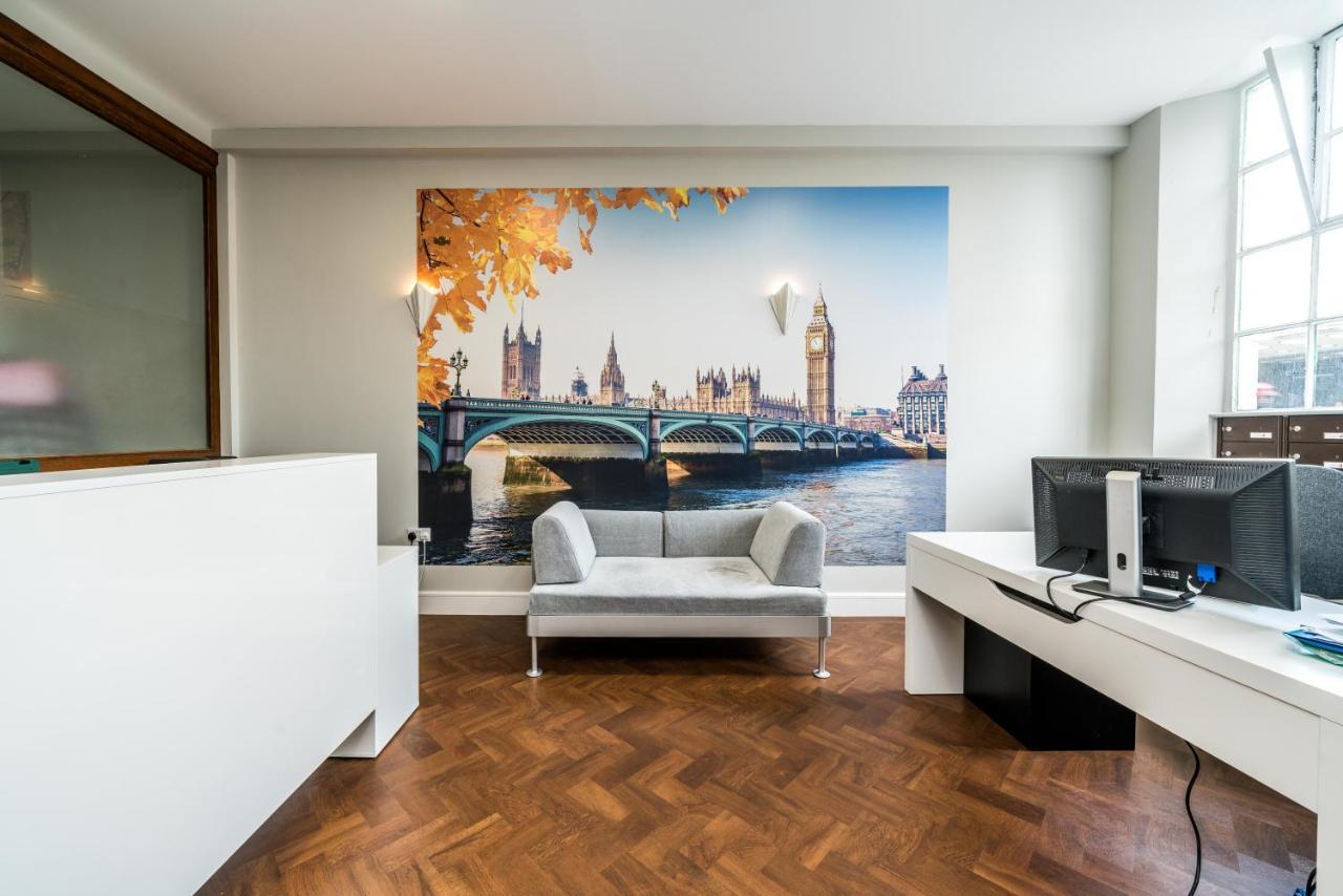 Equitable Hotel London Exterior photo